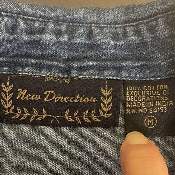 VTG Teacher School Novelty Embellished Womens Top Sz M Denim Y2K Button Up Cute - Picture 4 of 15